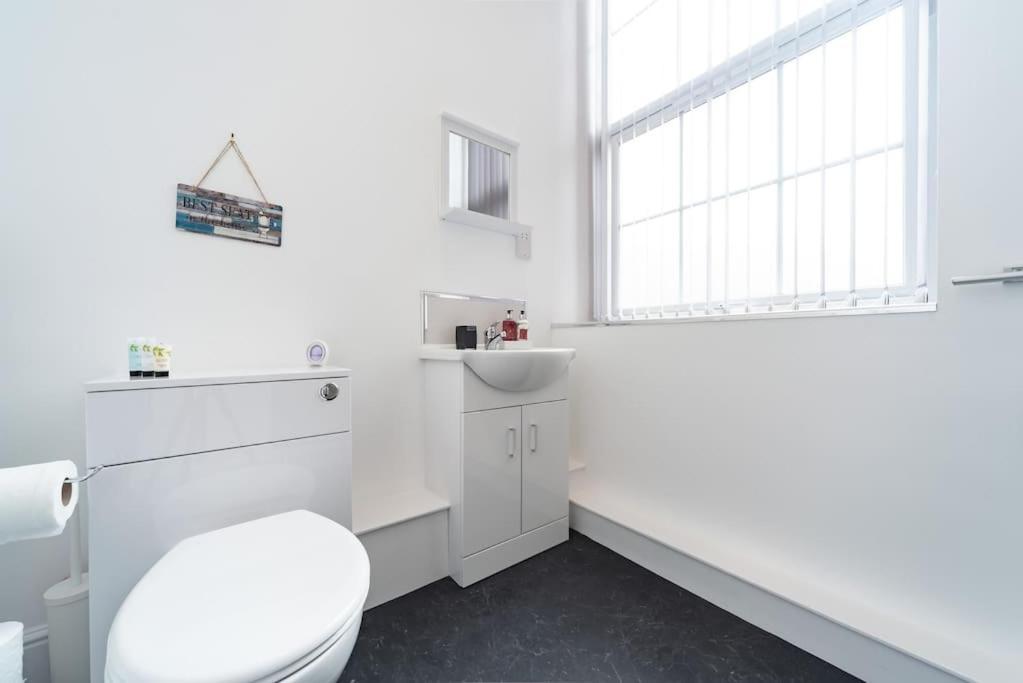 Jesouth Refreshing 1 Bedrm Condo Roomy Comfy Posh Kingston upon Hull Exterior foto